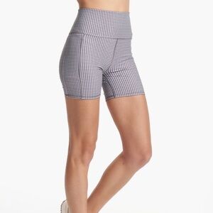 Vuori studio pocket bike shorts